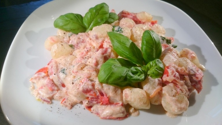 Gnocchi mit Tomaten-Ricotta Sauce - Einfach Nachschlagen!